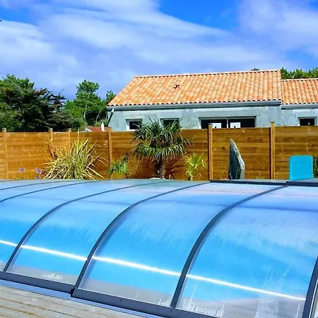 Villa De 3 Avec Piscine Privee Jardin Clos Et Wifi A Jean De Monts A 1 Km De La *