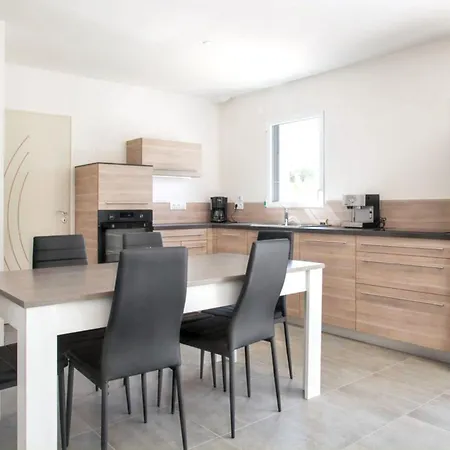 De 3 Avec Piscine Privee Jardin Clos Et Wifi A Jean De Monts A 1 Km De La *