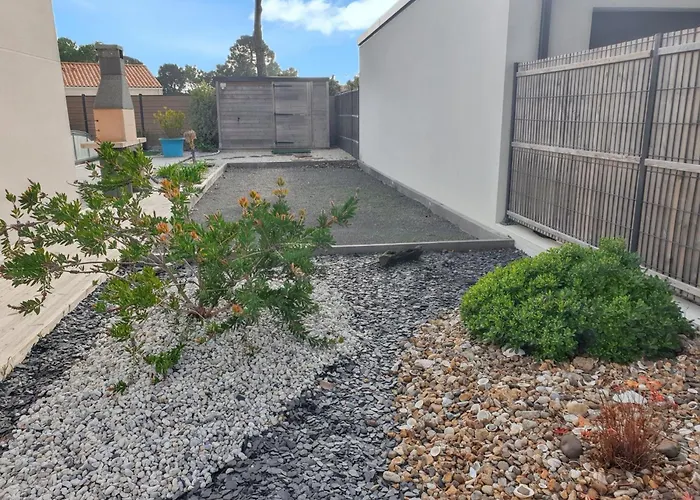 Charmante Avec Piscine Privée à